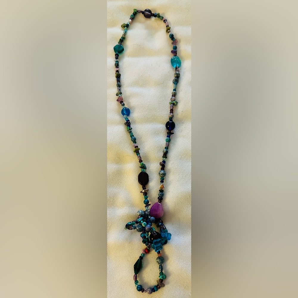 Necklace turquoise stone beaded 18 inch